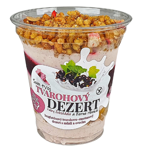 Tvarohový dezert s granolou– Ruby čokoláda/Čierne ríbezle