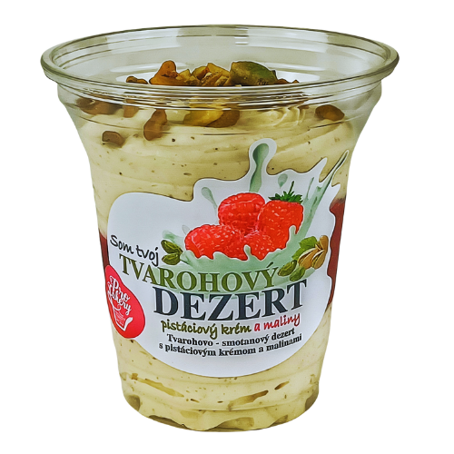 Tvarohový dezert s pistáciovým krémom a malinami